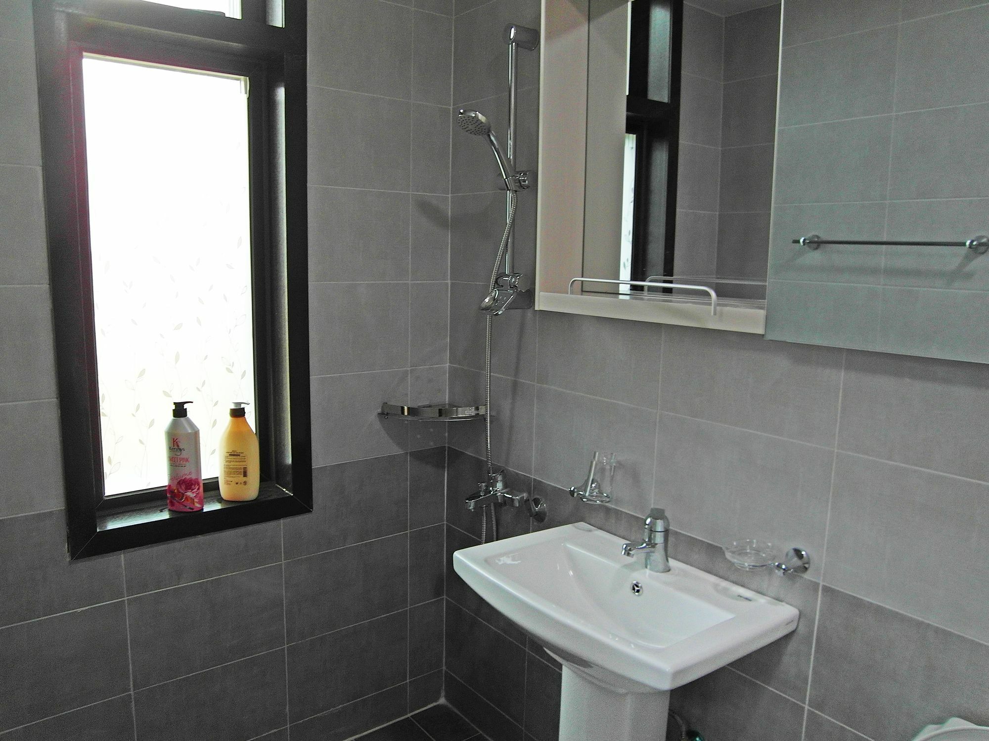 Leeon Guest House Inchon Exterior foto